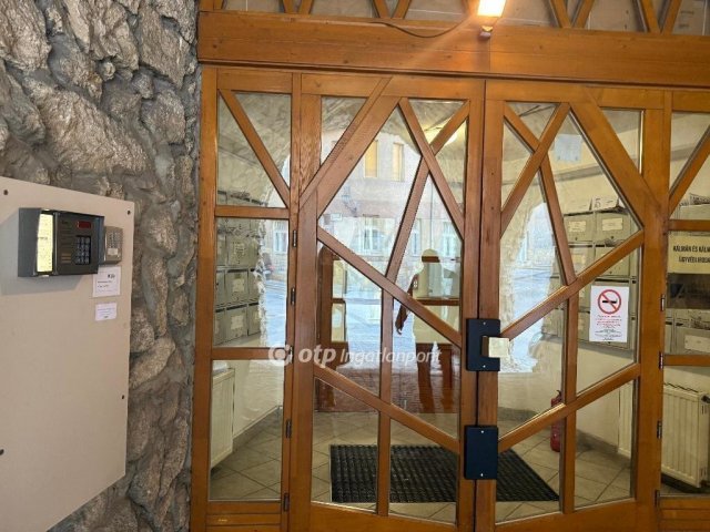 Eladó téglalakás, Budapesten, I. kerületben 245 M Ft, 3 szobás