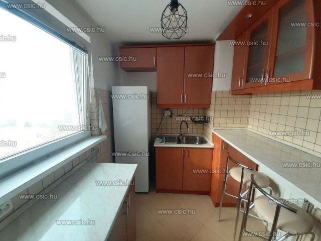 Eladó panellakás, Budapesten, III. kerületben 83.9 M Ft, 3 szobás