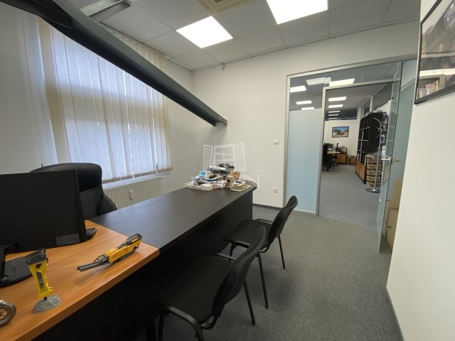 Eladó iroda, Budapesten, XI. kerületben 51.99 M Ft, 4 szobás