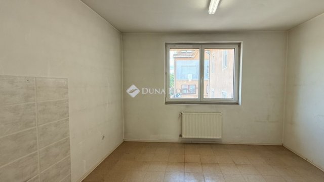 Eladó üzlethelyiség, Egerben 53 M Ft / költözzbe.hu