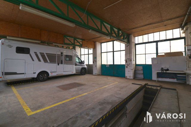 Eladó ipari ingatlan, Hódmezővásárhelyen 59.9 M Ft