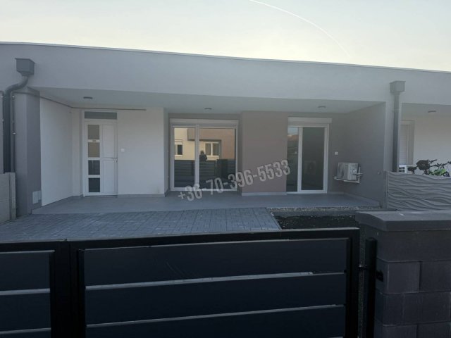 Eladó téglalakás, Hatvanban 46.6 M Ft, 2 szobás