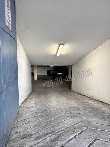 Kiadó garázs, Győrött, Újlak utcában 35 E Ft / hó