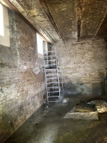 Eladó üzlethelyiség, Budapesten, IX. kerületben 34.99 M Ft