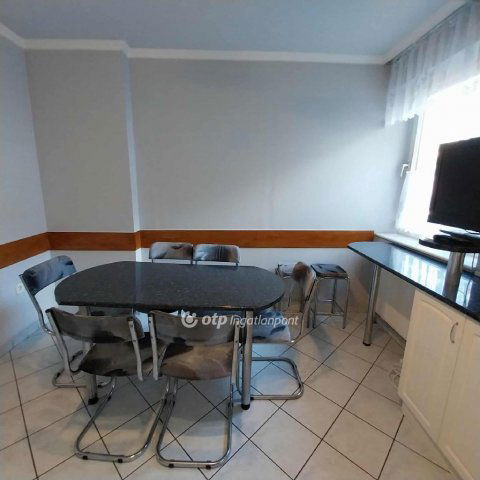 Eladó téglalakás, Nyíregyházán 64.9 M Ft, 2+1 szobás