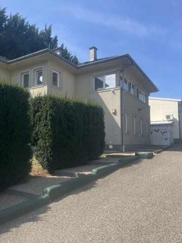 Eladó iroda, Sopronban 690 M Ft / költözzbe.hu
