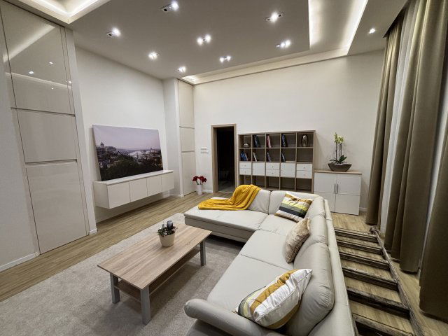 Eladó téglalakás, Budapesten, IX. kerületben, Kinizsi utcában