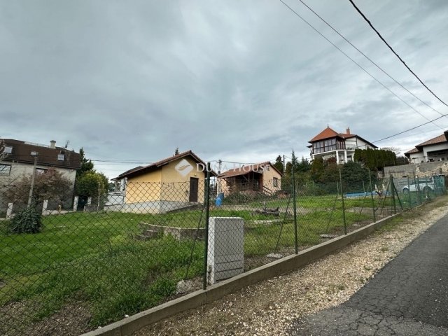 Eladó családi ház, Diósdon 130 M Ft, 1 szobás
