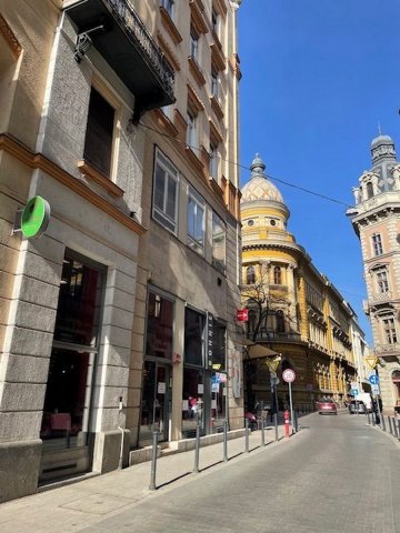 Eladó téglalakás, Budapesten, V. kerületben, Ferenciek terén