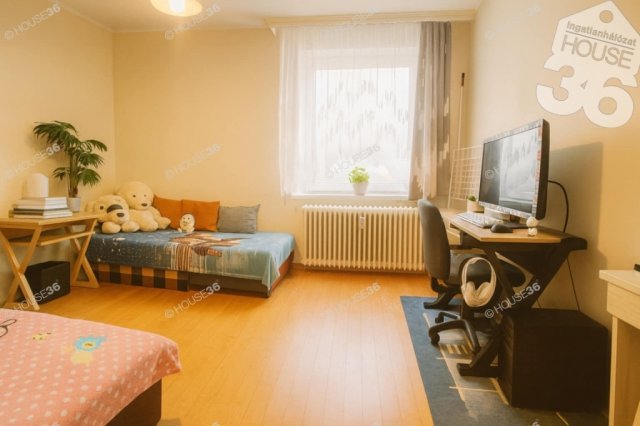 Eladó téglalakás, Kecskeméten 37.9 M Ft, 2 szobás