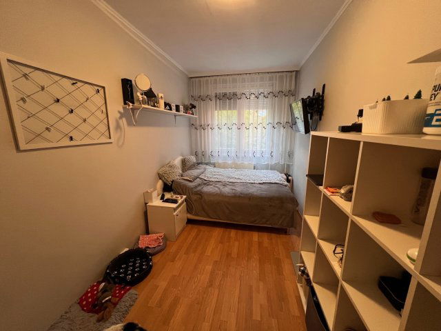 Eladó téglalakás, Nyíregyházán 47.5 M Ft, 1+3 szobás