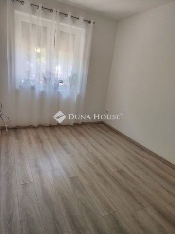 Eladó ikerház, Ócsán 97.9 M Ft, 4 szobás / költözzbe.hu