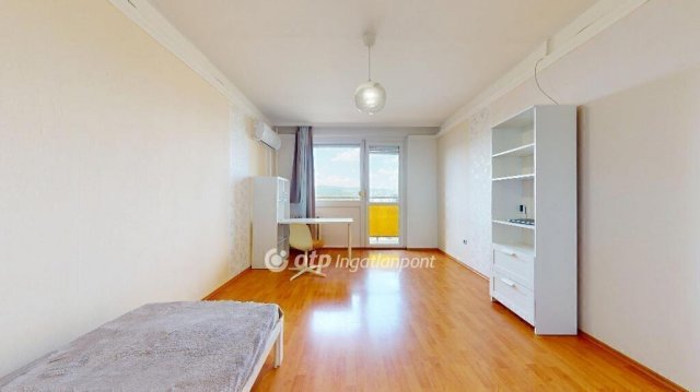 Eladó panellakás, Miskolcon 26.9 M Ft, 2 szobás