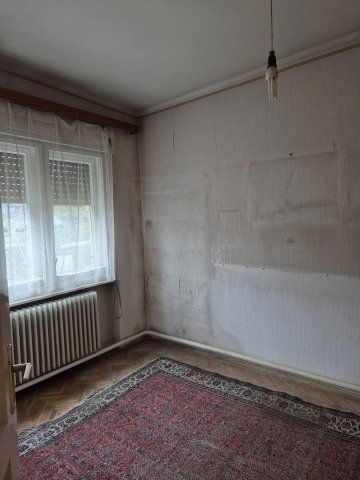 Eladó családi ház, Keszthelyen 74.9 M Ft, 4 szobás