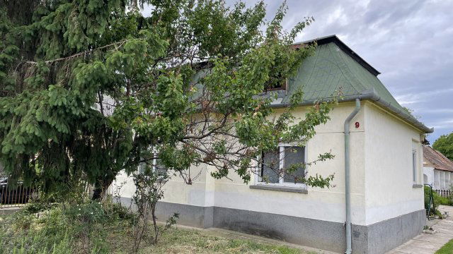 Eladó családi ház, Ravazdon 53.9 M Ft, 4 szobás