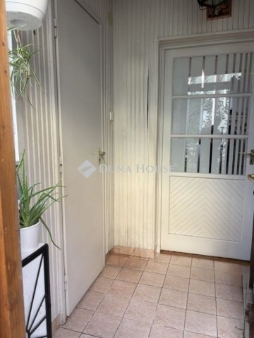 Eladó téglalakás, Budapesten, XIX. kerületben 49.5 M Ft