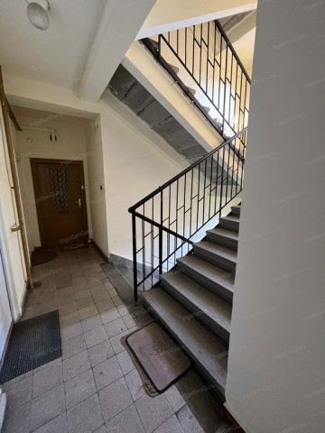 Eladó téglalakás, Kecskeméten 37 M Ft, 1 szobás