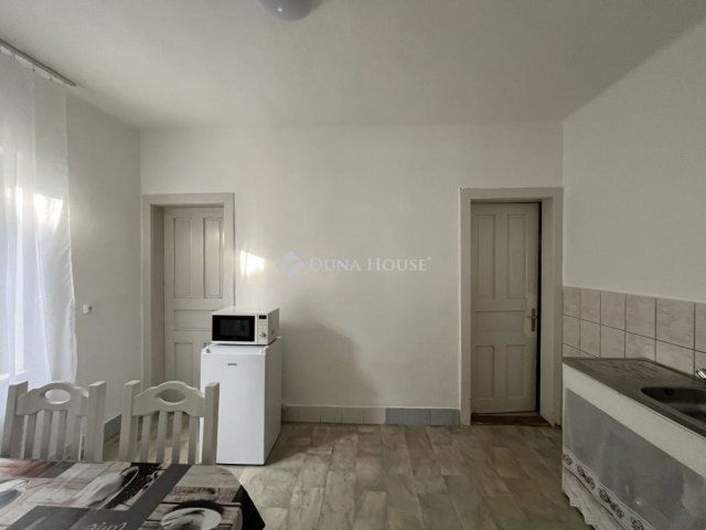 Eladó családi ház, Zalalövőn 34.99 M Ft, 3 szobás