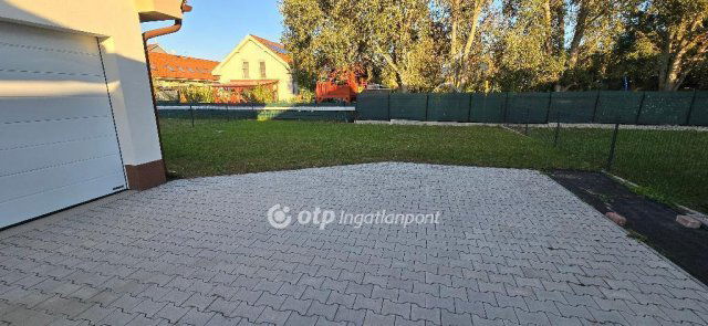 Eladó családi ház, Debrecenben 139 M Ft, 3+1 szobás