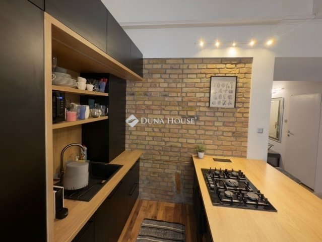 Eladó téglalakás, Budapesten, IX. kerületben 99.95 M Ft