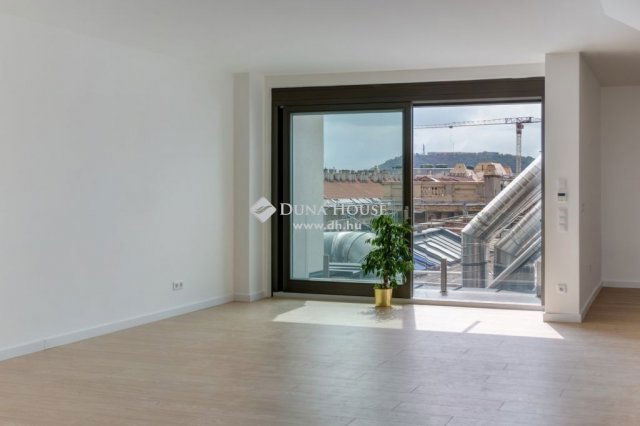 Eladó téglalakás, Budapesten, VI. kerületben 399.96 M Ft