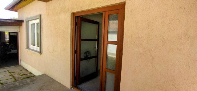 Eladó családi ház, Békésen 36.49 M Ft, 2+1 szobás