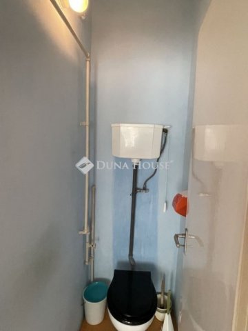 Eladó családi ház, Salgótarjánban 30 M Ft, 4 szobás