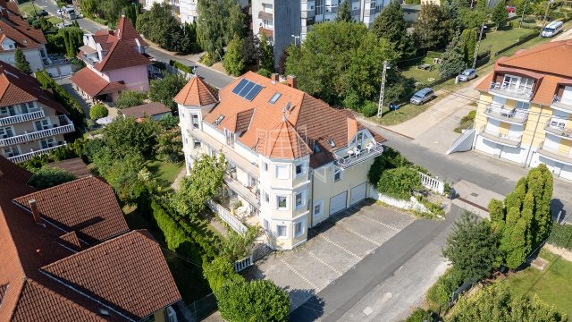 Eladó hotel, Hévízen 266 M Ft / költözzbe.hu