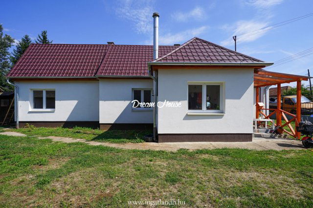 Eladó családi ház, Nyíregyházán 35.5 M Ft, 2 szobás