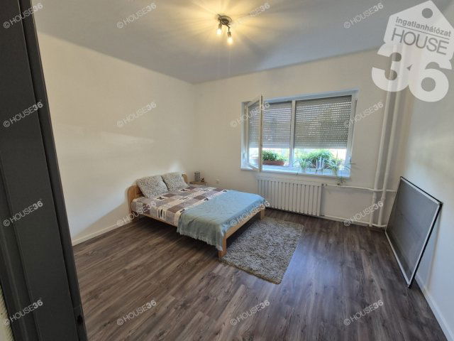 Eladó családi ház, Kecskeméten 104 M Ft, 6 szobás