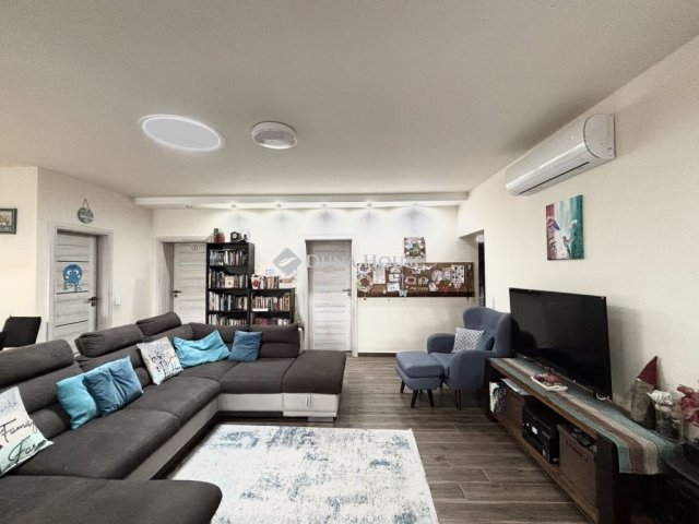 Eladó családi ház, Debrecenben 134.9 M Ft, 4 szobás