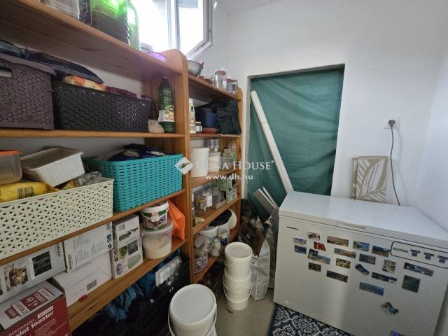 Eladó családi ház, Kiskassán 20.99 M Ft, 2 szobás