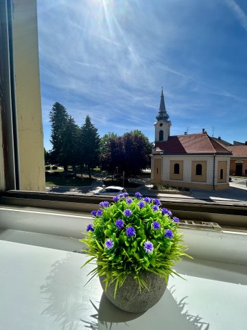 Eladó téglalakás, Mosonmagyaróváron, Szent István Király úton