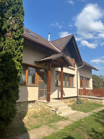 Eladó családi ház, Szederkényen 89 M Ft, 8+1 szobás