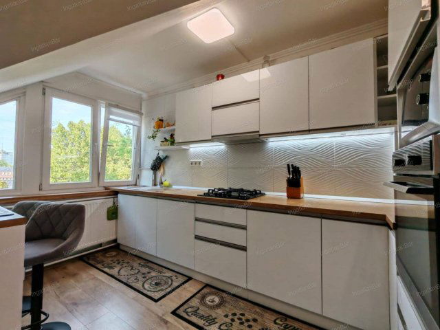 Eladó téglalakás, Nyíregyházán 59.9 M Ft, 3 szobás