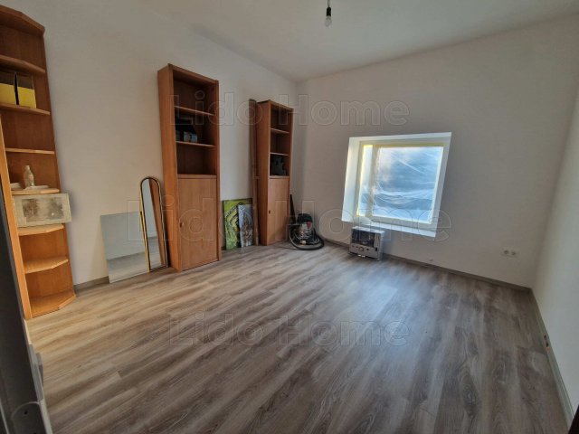 Eladó családi ház, Karádon 39.9 M Ft, 3+1 szobás