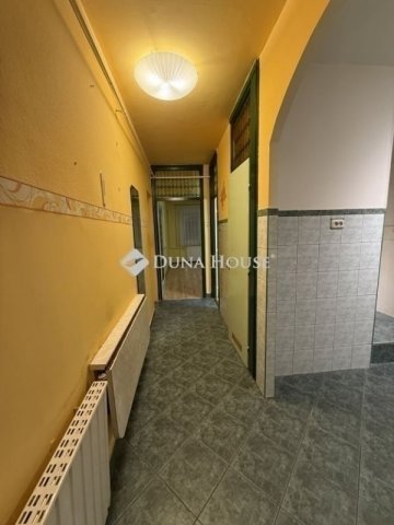 Eladó téglalakás, Budapesten, XX. kerületben 65 M Ft, 2 szobás