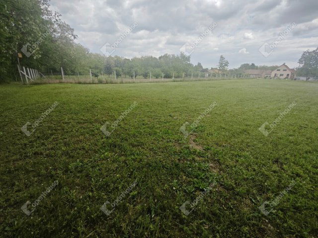 Eladó telek, Téten 12.5 M Ft / költözzbe.hu