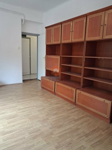 Eladó téglalakás, Pécsett, Páfrány utcában 43.7 M Ft