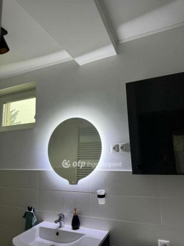 Eladó családi ház, Budakeszin 116 M Ft, 3+1 szobás