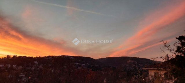 Eladó ikerház, Budapesten, II. kerületben 178 M Ft, 3+1 szobás