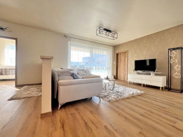 Eladó téglalakás, Budapesten, XVII. kerületben 255 M Ft