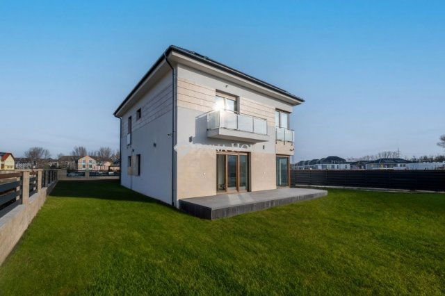 Eladó családi ház, Budapesten, XXIII. kerületben 280 M Ft