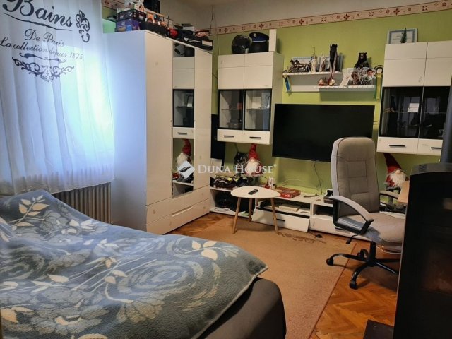 Eladó családi ház, Kecskeméten 54.9 M Ft, 3 szobás