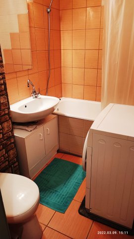 Kiadó panellakás, albérlet, Debrecenben, Sumen utcában, 1 szobás