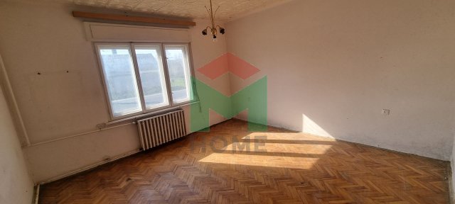 Eladó családi ház, Niklán 32 M Ft, 3 szobás