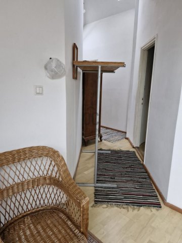 Eladó családi ház, Tiszaföldváron 24.9 M Ft, 6 szobás