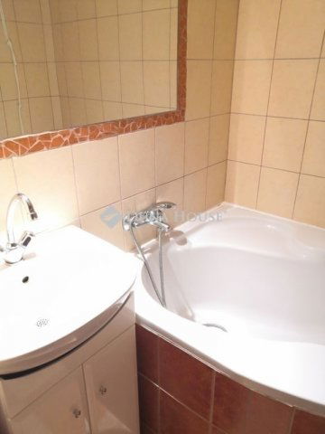 Eladó panellakás, Budapesten, XVI. kerületben 69.9 M Ft, 3 szobás