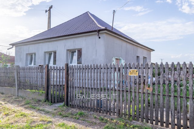 Eladó családi ház, Váncsodon 38 M Ft, 3 szobás