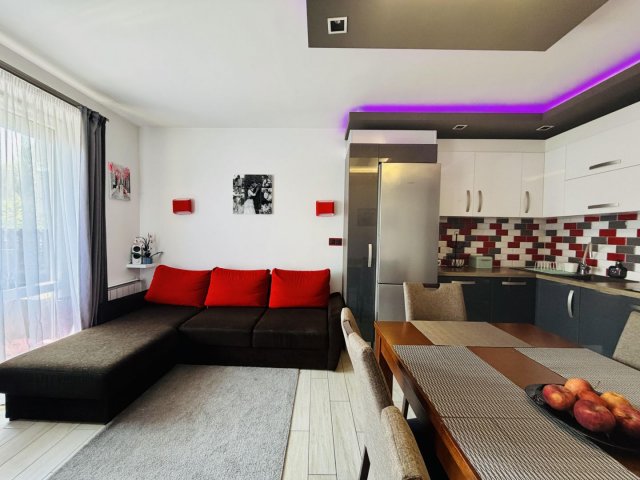 Eladó téglalakás, Győrött 94.5 M Ft, 4 szobás